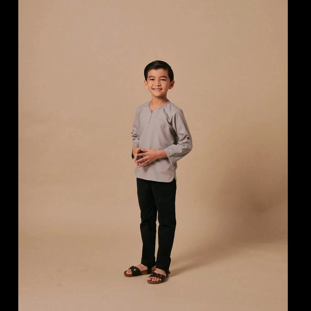 SIPO 2024 EID KURTA KIDS IN SILVER
