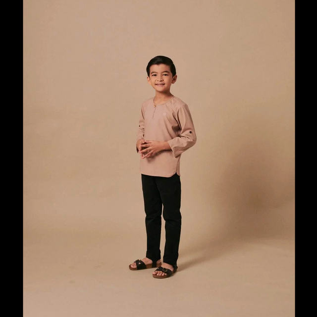 SIPO 2024 EID KURTA KIDS IN NUDE