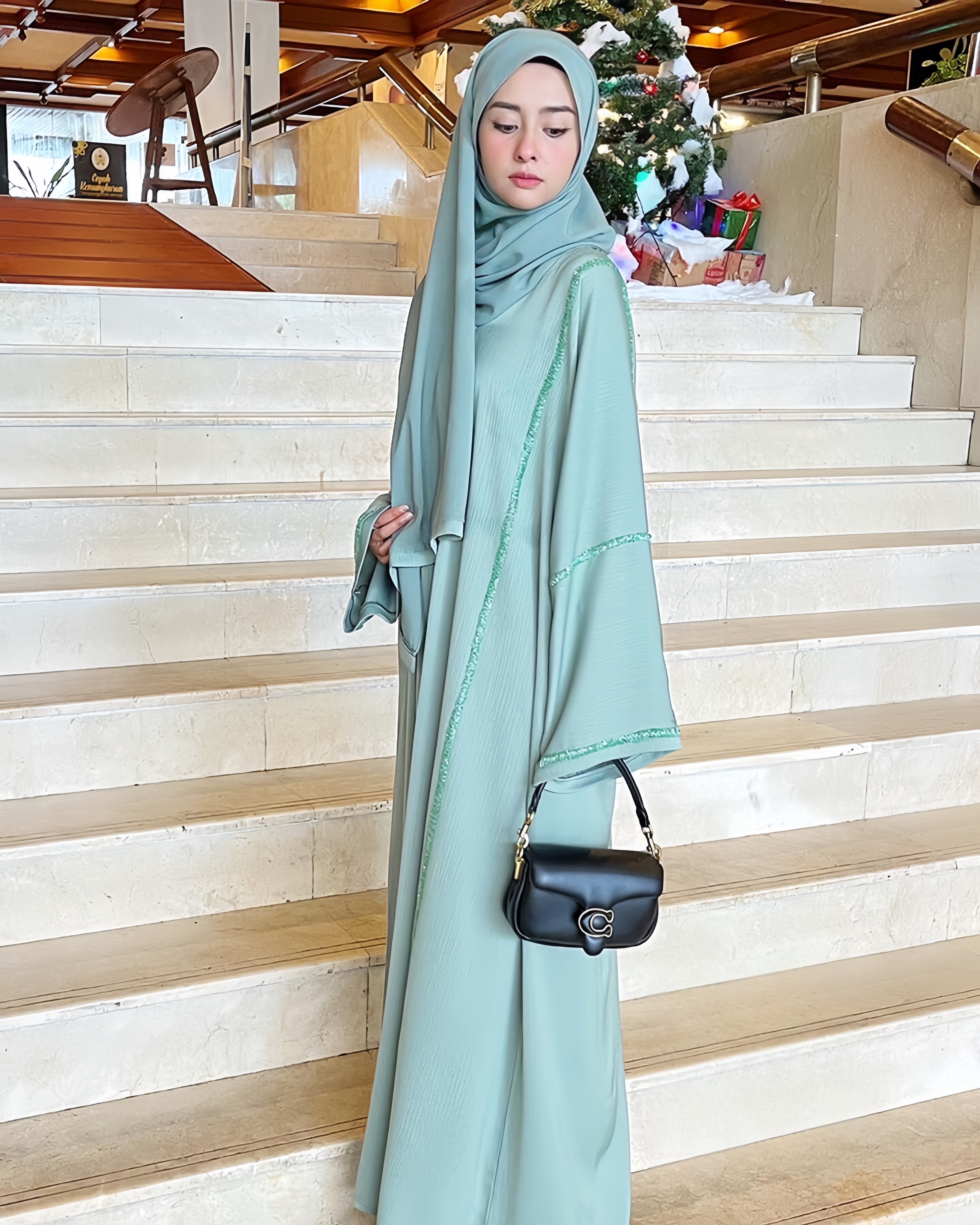 SIPO Custom Islamic Clothing Muslim Kimono Abaya Factory Wholesale Open Abaya with Embroidery