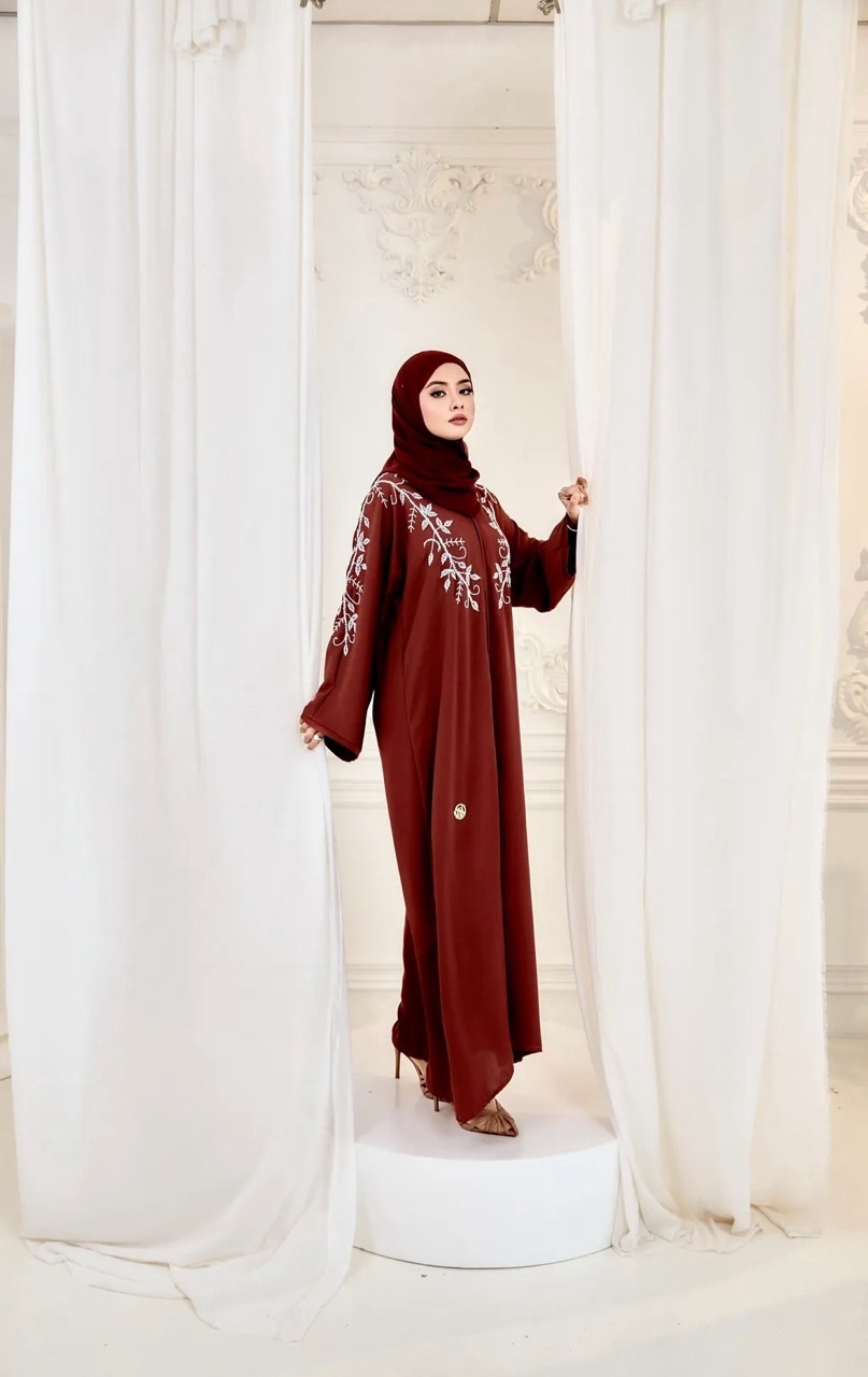  SIPO Best Quality Hot Products Fashion Eid Exclusive Handmade Beads Islamic Clothing Abaya Women Muslim Dress Abaya Dubai Everyday Style