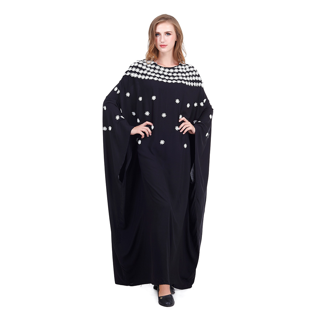 2022 Muslim Muslim embroidered dress Cross-border women's clothing Middle East Southeast Asia 