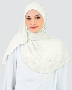 SIPO Custom hijab scarf Premium Malaysia Embroidery Hijab Pearl Chiffon Shawl Scarf supplier