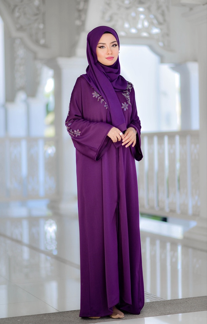 SIPO New Fashion Embroidery Dubai Kimono Front Open Abaya Popular Style Kaftans Wholesale Malaysia Beauty Islamic Kimono Cardigan with Flower Beads
