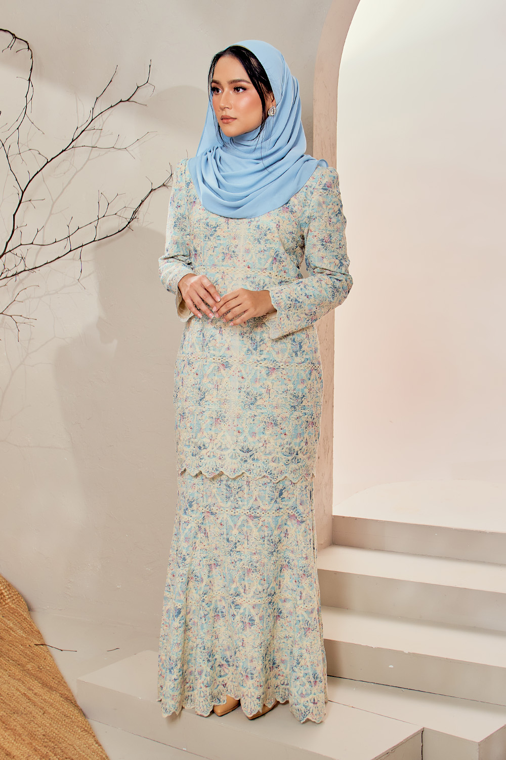 SIPO Wholesale Luxury 2024 Latest Elegant Embroidery Muslim Dress Malaysia Baju Kurung Muslim Clothing