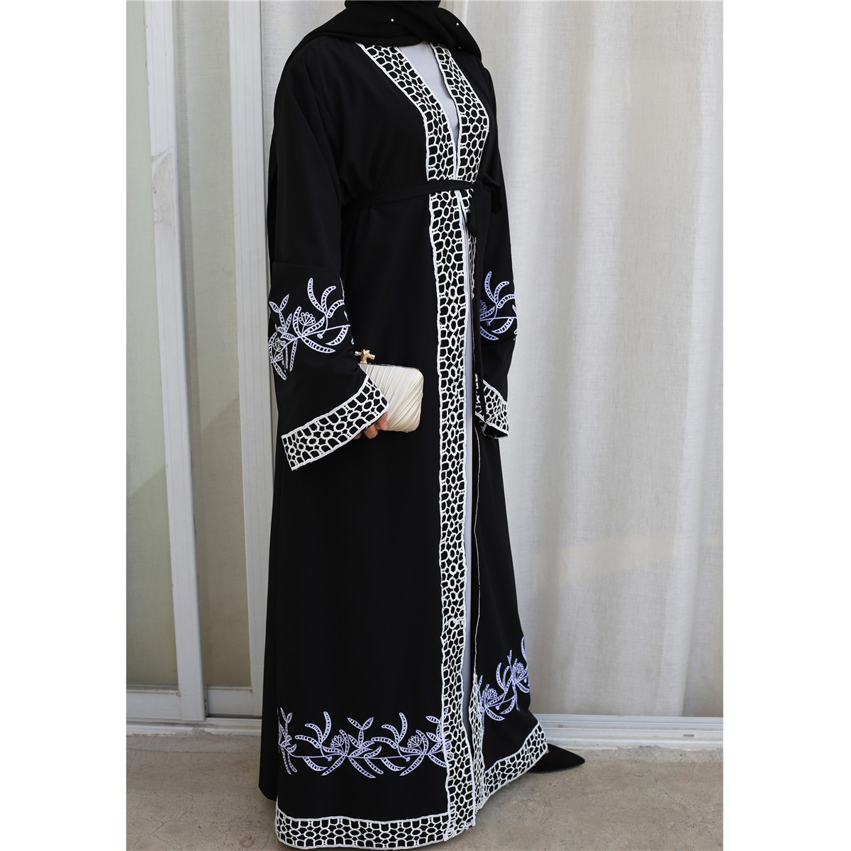 Eid Al-Fitr Middle East Islamic Dubai Stitching Lace Embroidery Cardigan Muslim Open Abaya (3)