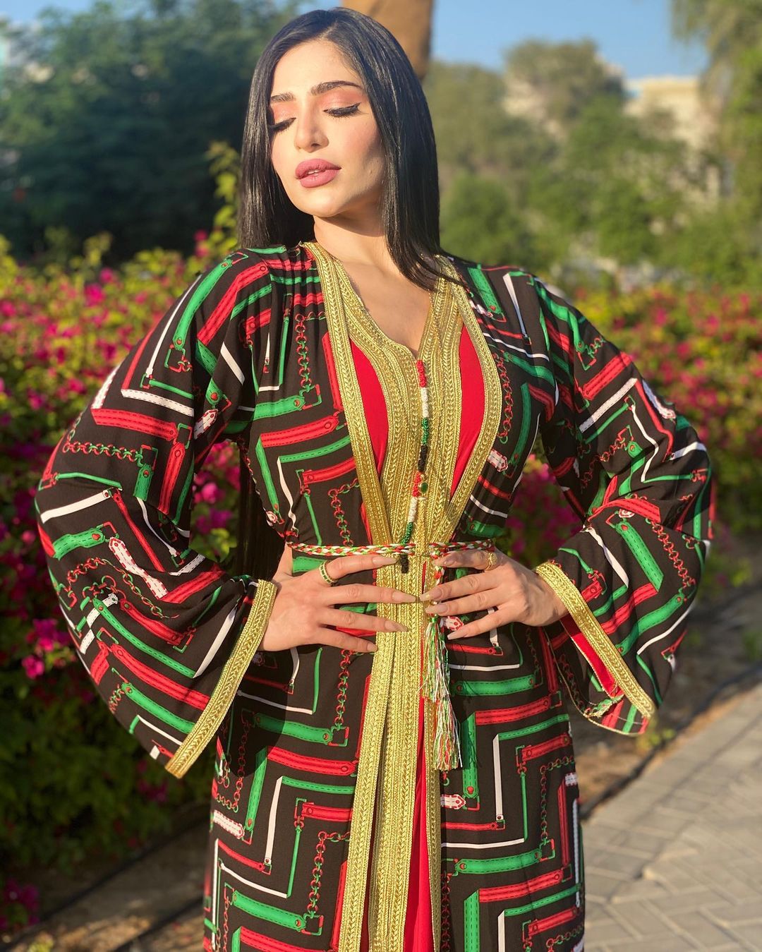  Abaya Embroidery Latest Designs Print Cotton Maxi Women Islamic Clothing Muslim Dress Borka Vêtements Modest Dubai Kimono Abaya