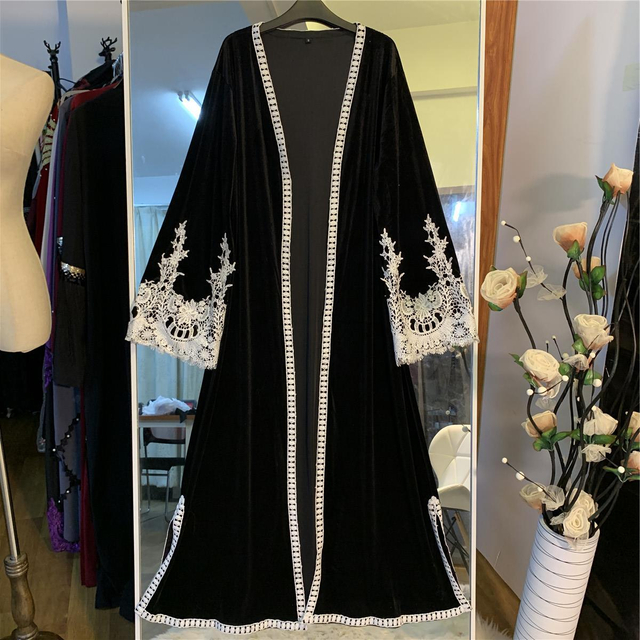 2022 Middle Eastern Muslim Fashion Women's Lace Stitching Gold Velvet Cardigan Robe