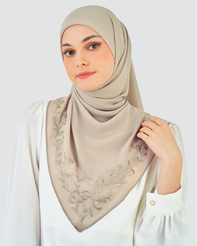 SIPO 2024 New Customize Muslim Luxury Embroidery Edge Scallop Georgette Chiffon Hijab Malaysia Shawls Scarves Tudung