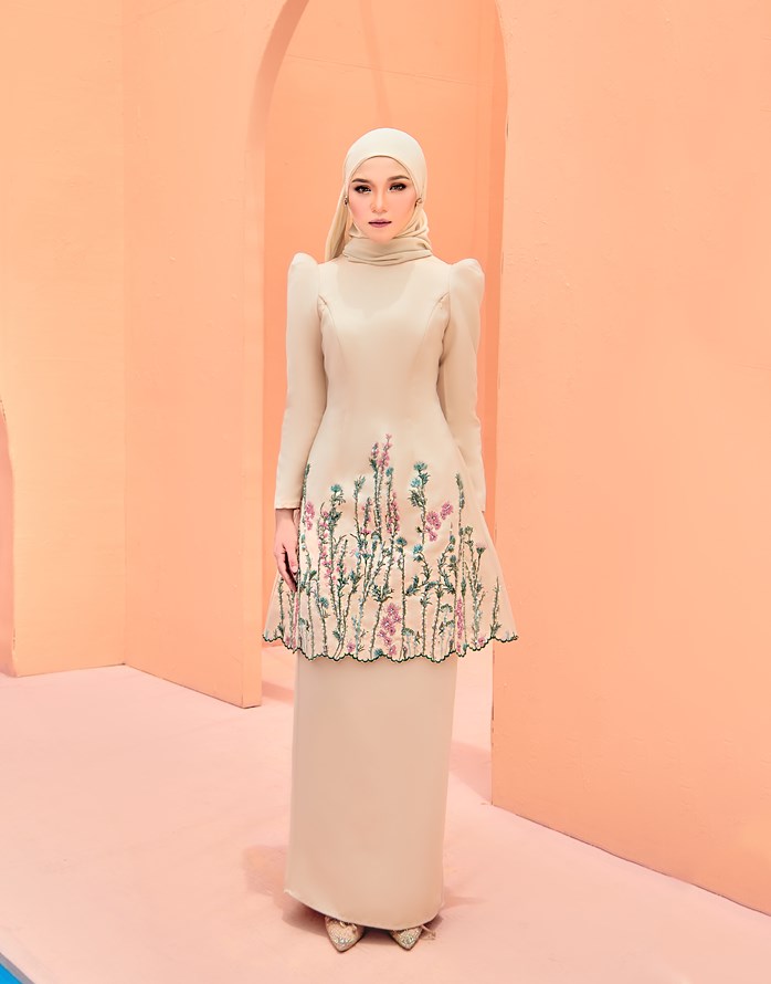 Modern CHAMPAGNE Embroidery Baju Kurung