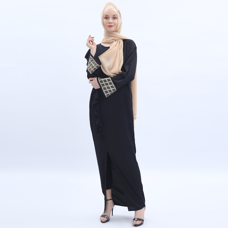 Muslim women's dresses new sequins Southeast Asia spot found a drop-off