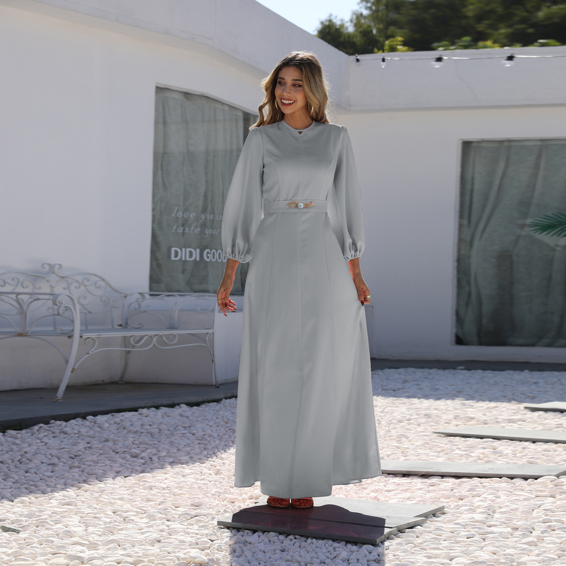 2022 Muslim New Muslim Fashion Simple Muslim Middle East Solid Color Round Neck Elegant Arabian Long Skirt