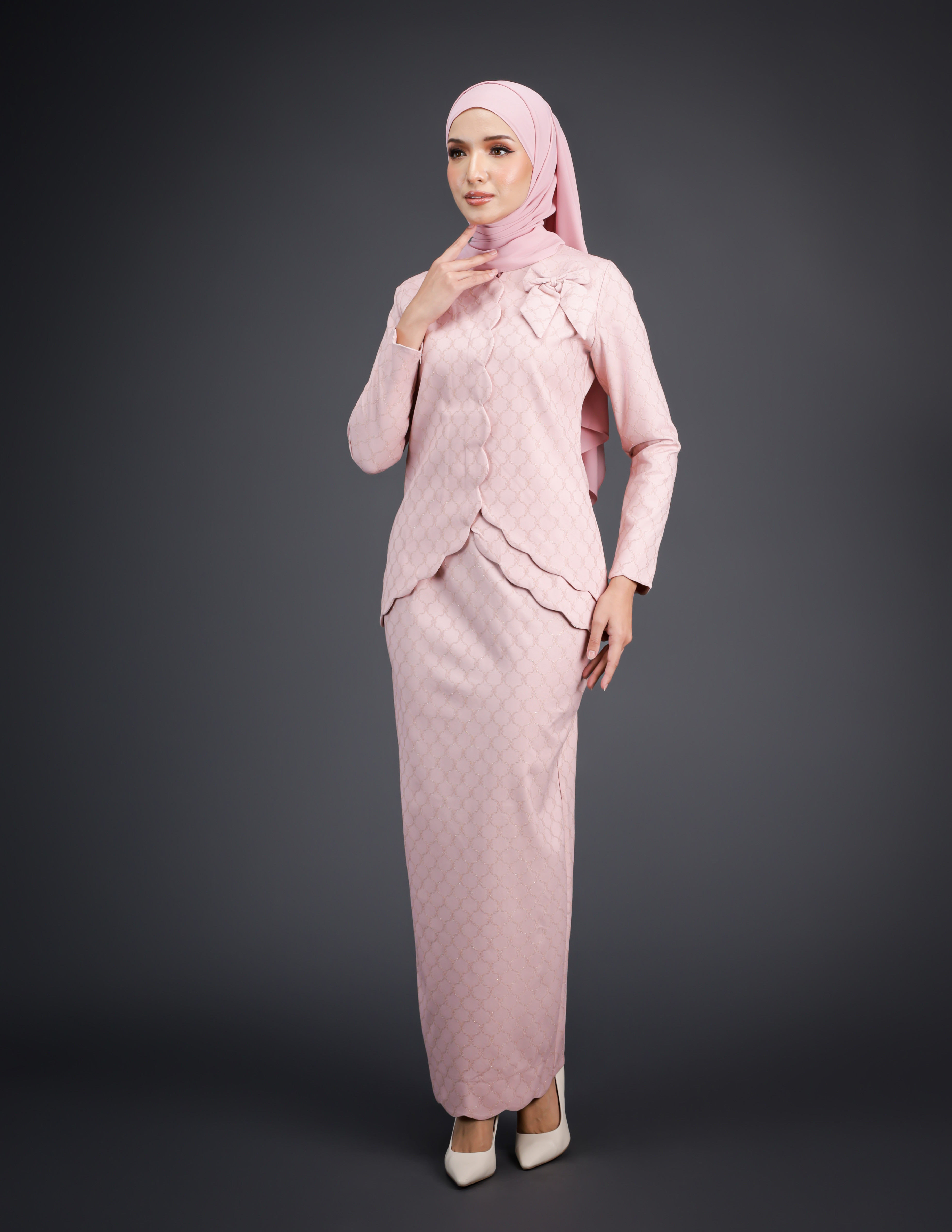 adrianna-kurung-dusty-pink-TMbGC0s6yBvWgr17eU5L