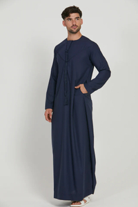SIPO Wholesale Premium Emirati Style Muslim Men Thobe For Prayer Muslim Clothing Special Design Thobe For Islamic
