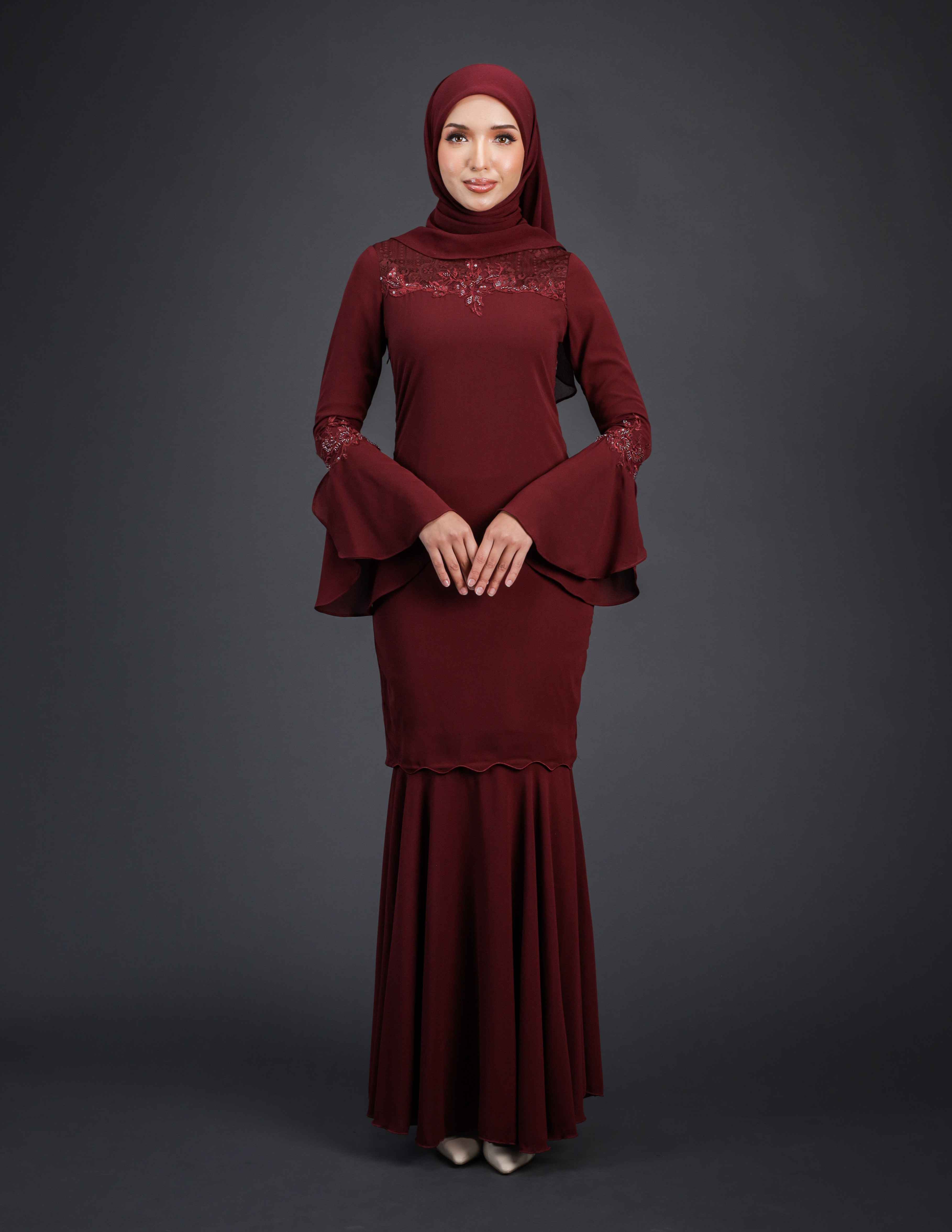 SIPO Fashionable Full-Length Pleated Baju Kurung French Lace And Patches Beaded Lace Islamic Clothing Muslim Dress