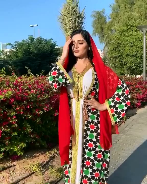  Fashion Borka Dubai Fabric Embroidery Muslim Dress Wholesale Kimono Kaftan Islamic Clothing Modest Open Abaya