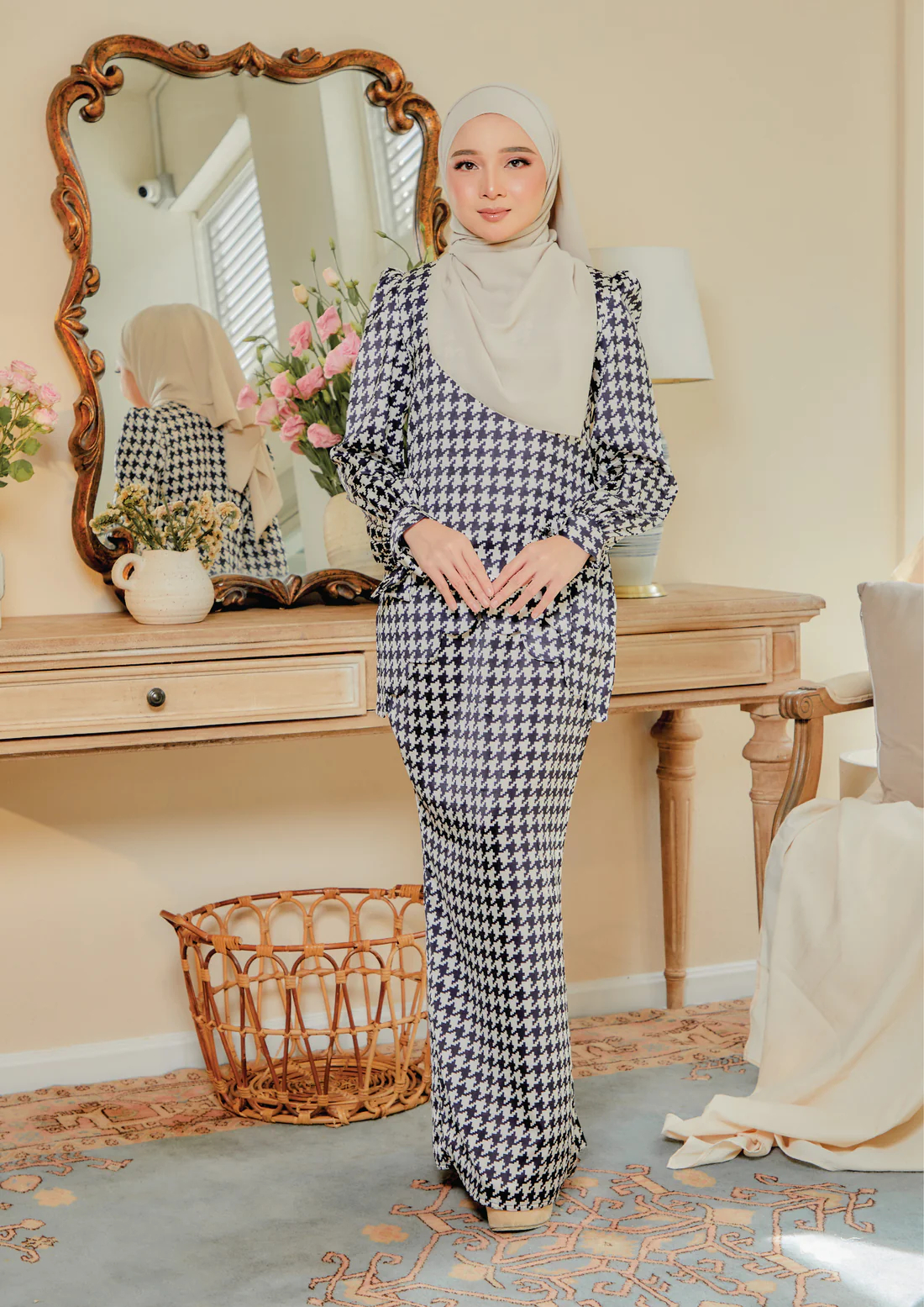 SIPO Eid 2024 Raya Malaysia Baju Kurung Velvet Satin Pencil Skirt with Pleated Musulmane Perempuan Dress Modern Kurung