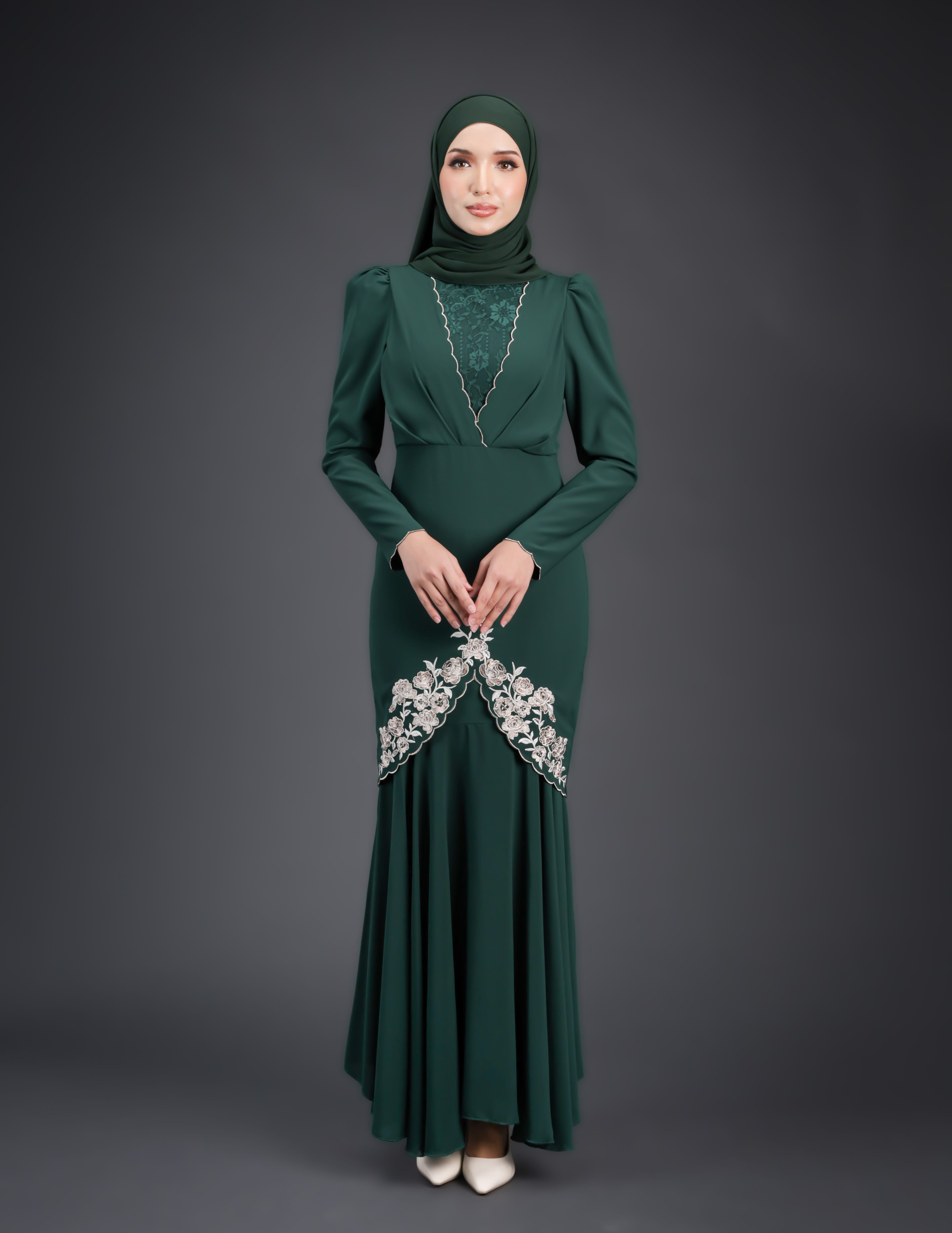 SIPO 2024 EID Custom Malaysia Baju Kurung Wholesale Drapping Dress Muslim Women Kurung Modern with Embroidert 