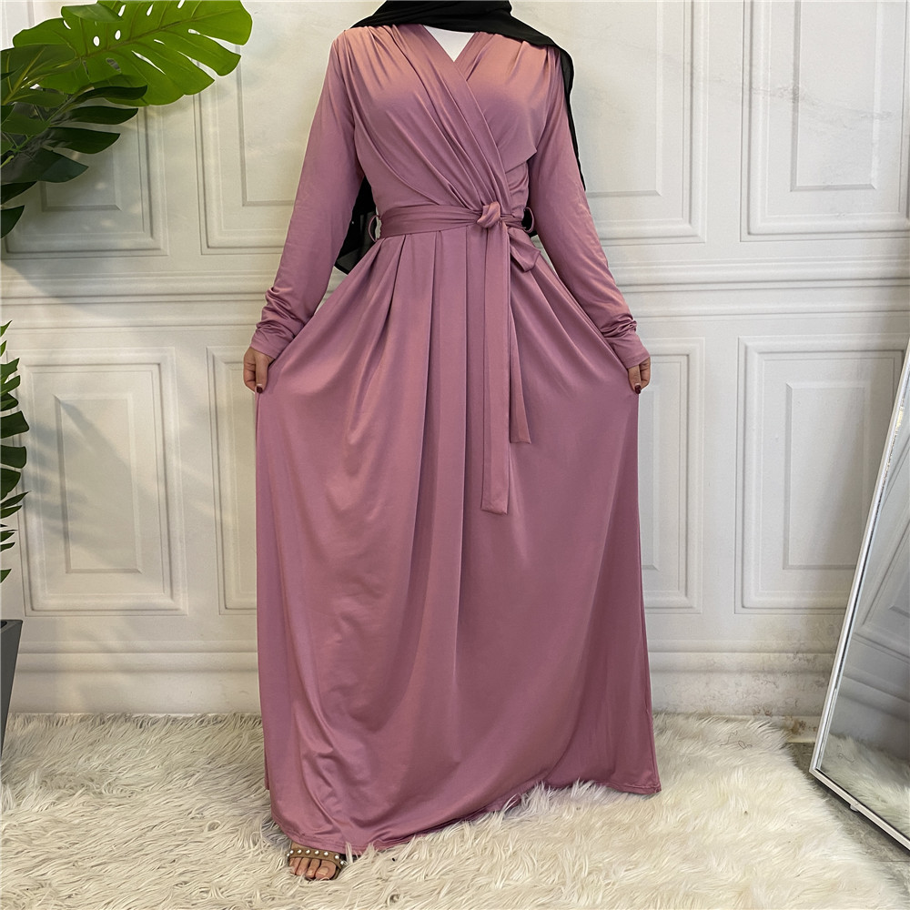 2022 Middle East Hot Sale New Fashion Simple Women's Pure Color Muslim Dress