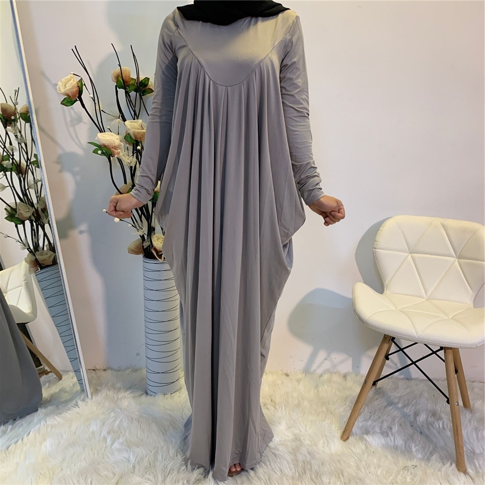 Ramadan Muslim new women's dress simple Malaysia Turkey solid color pleated dress