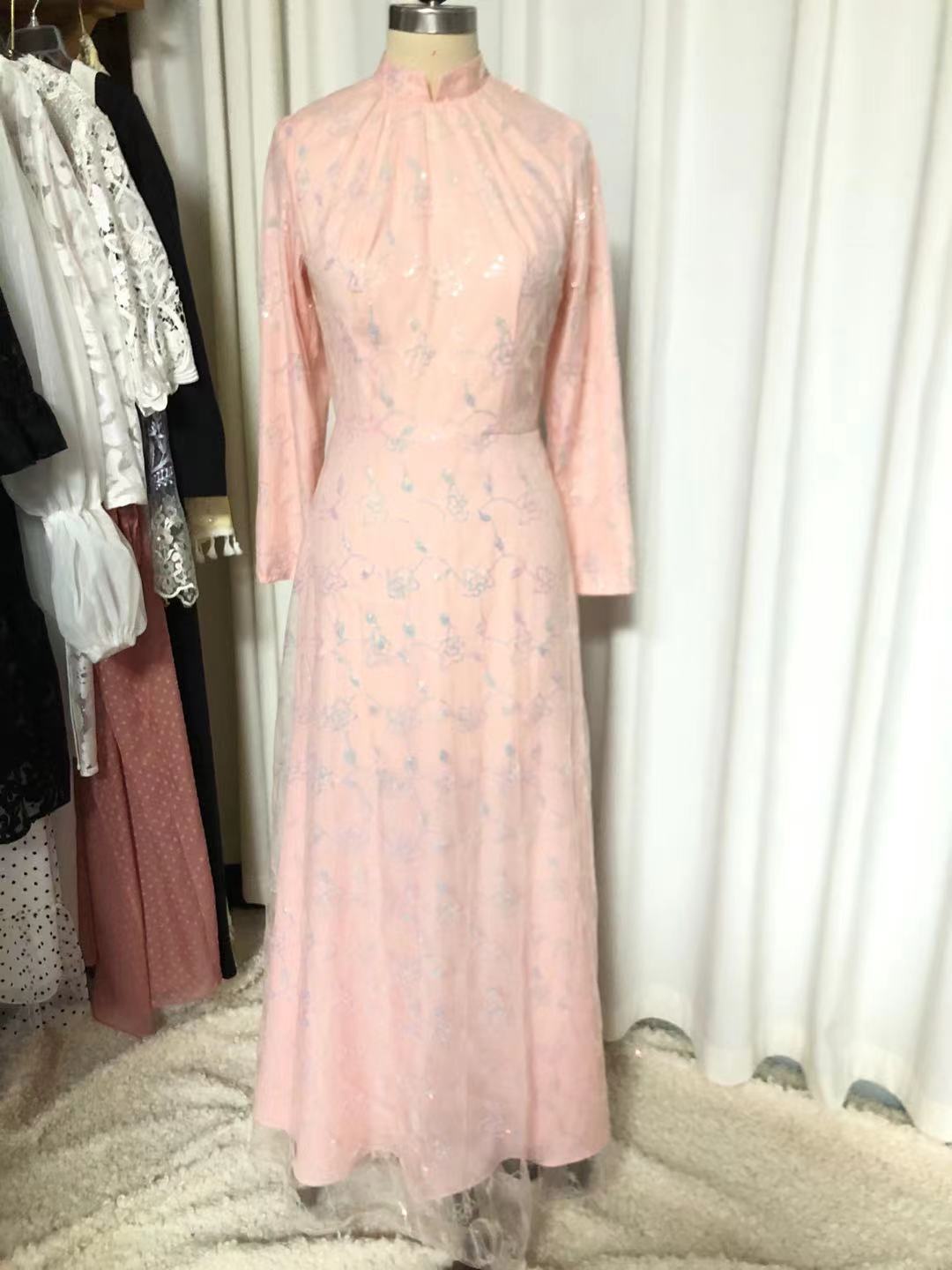 2022 Muslim Elegant Solid Sequin Embroidered Large Wholesale Dress