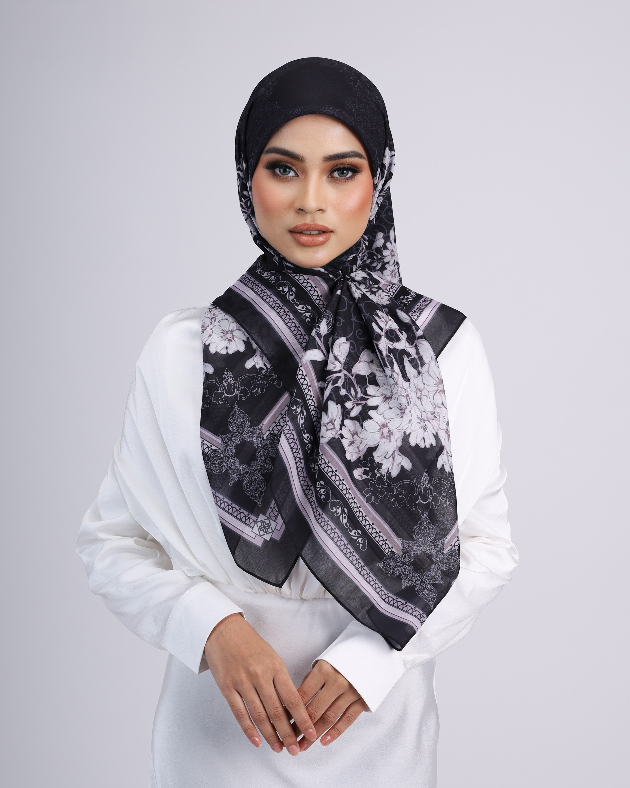 SIPO Custom Malaysia 2024 Chic Printed Cotton Silk Hijab Singpore Tudung Bawal Cotton Silk Headscarves Hijab Scarf For Women