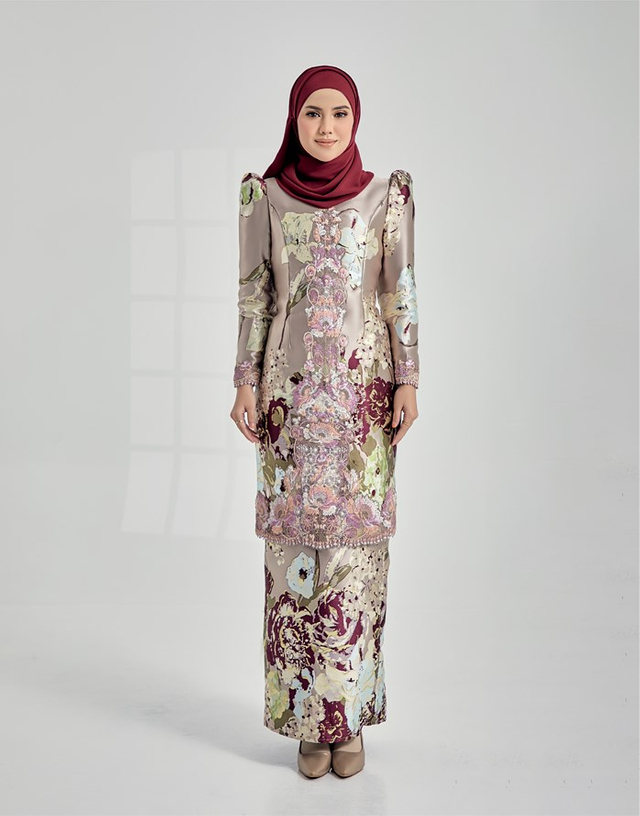 OEM Raya Embroidery Baju Kurung