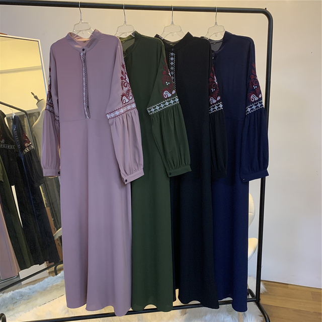 2022 New Fashion Long-sleeved Chiffon Embroidery Casual Dress Muslim Dress