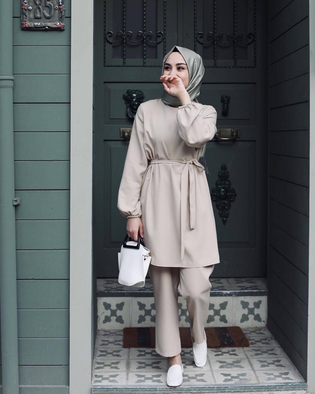  Women Suit Dubai Thobe 2022 Top 2pieces Burka Maxi Pants Islamic Clothing Kurti Prayer Two Piece Printing Modest Muslim Blouse Set