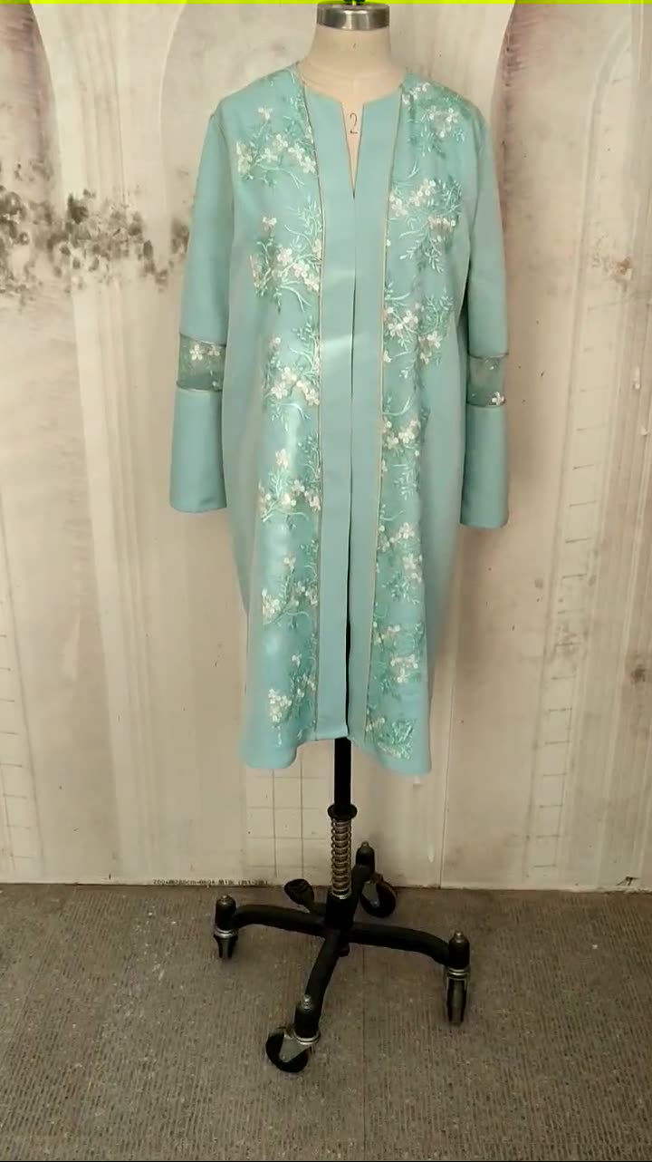 2022 Fashion Muslim Arabian Fresh And Elegant Pure Color Flower Embroidered Round Neck Short Jacket