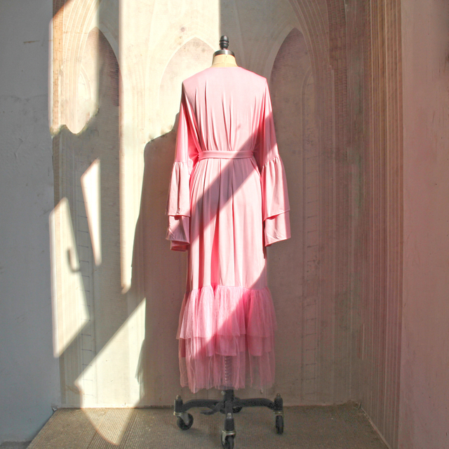 2022 Muslim New Middle East Loose Long Pink Muslim National Elegant Women's Robe