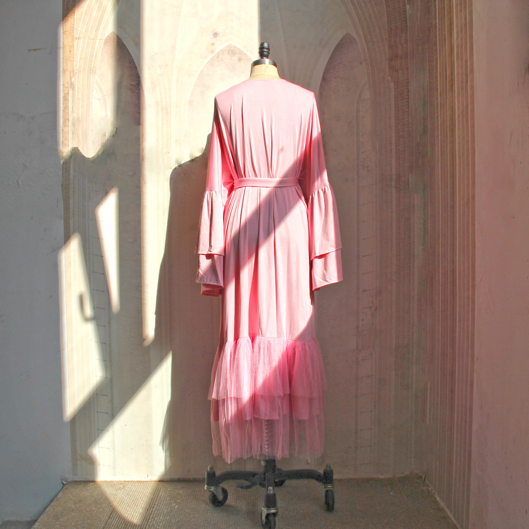 2022 Muslim New Middle East Loose Long Pink Muslim National Elegant Women's Robe