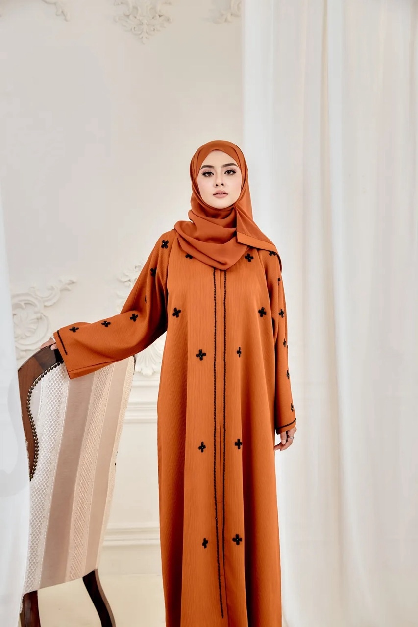 SIPO Wholesale Price New Muslim Women Dubai Beaded Middle East Cardigan Abaya Dress Muslim Women Dress