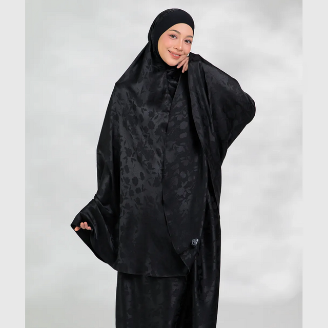 SIPO Hot Selling Malaysia Prayer Dress Luxury Telekung Set with Textured Satin Dahlia Design