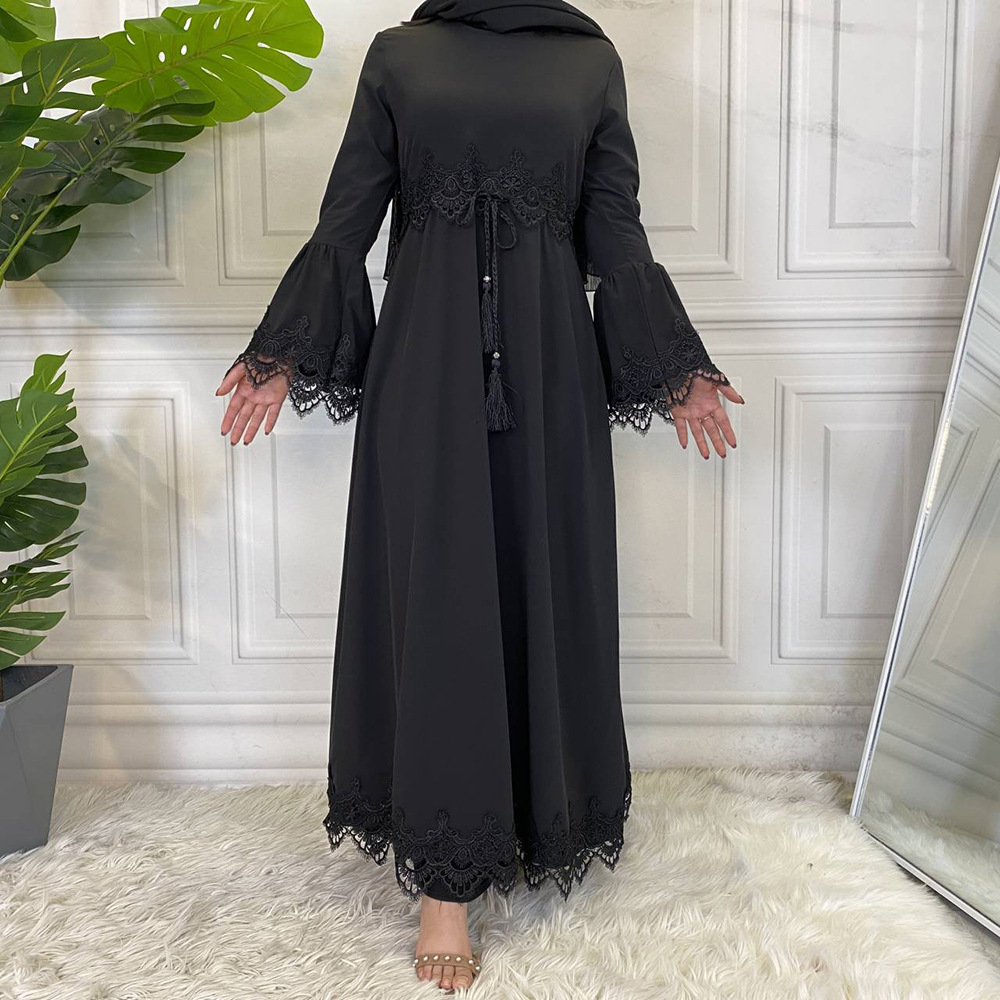2022 Middle Eastern Muslim fashion women's lace stitching lace dress