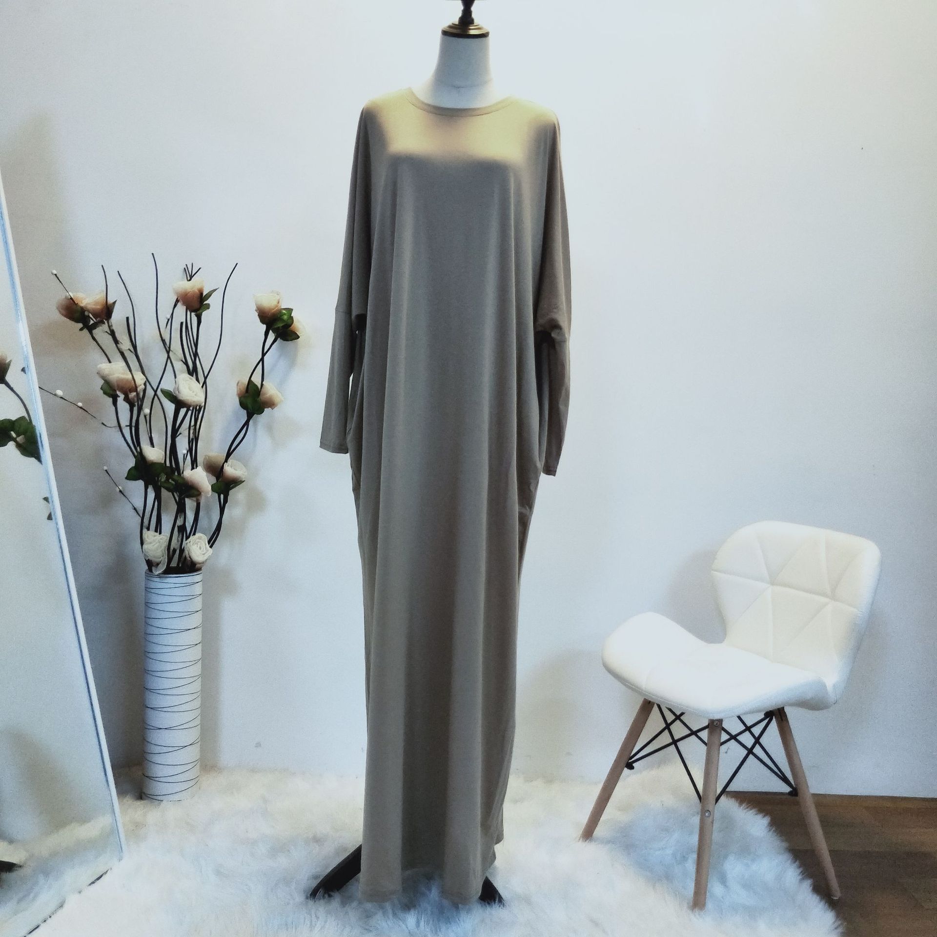 Cross-border Exclusively for Plus Size Women's Fashion And Comfortable Bat Long Sleeve Pure Color Casual Long Skirt