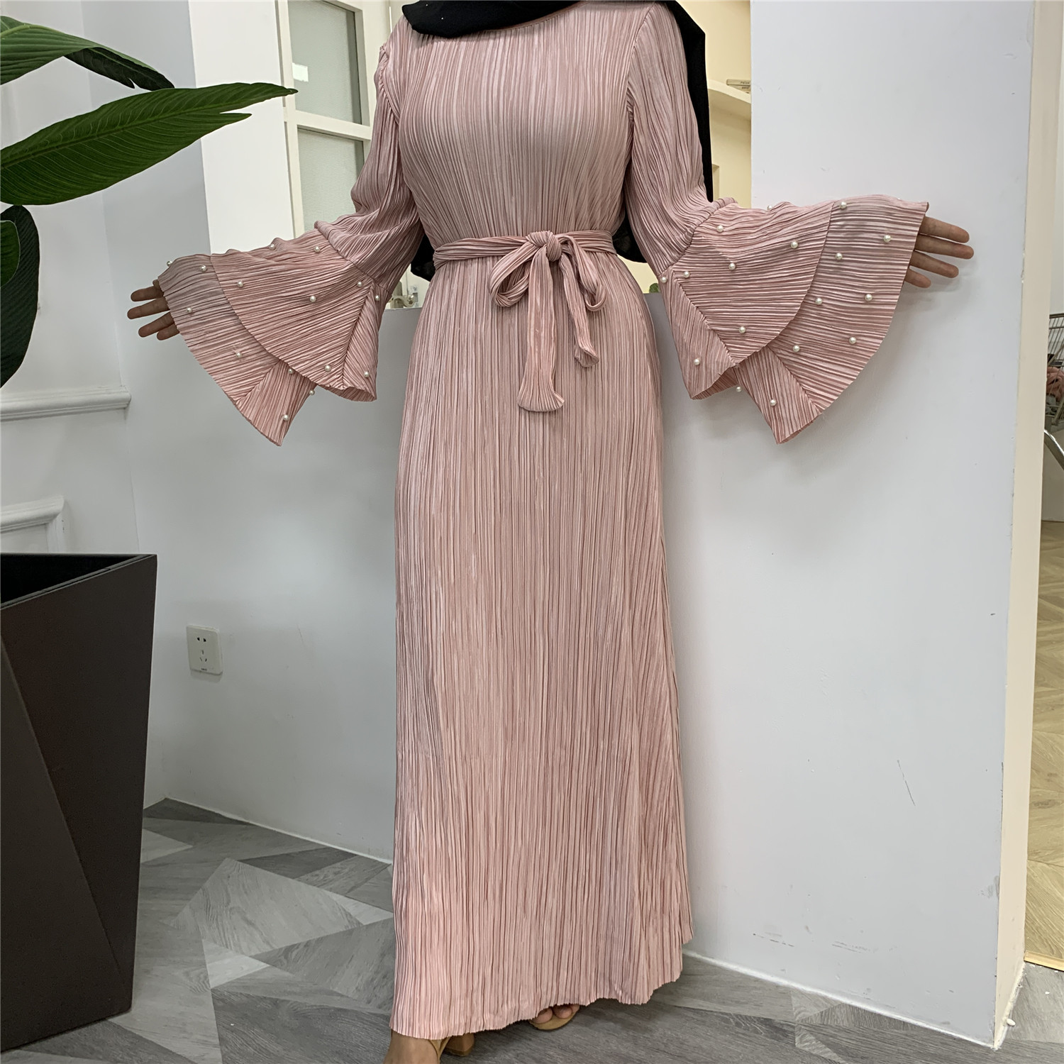 Foreign Trade Plus Size Women's Fashion Pleated Long-sleeved Beaded Muslim Dress Dress