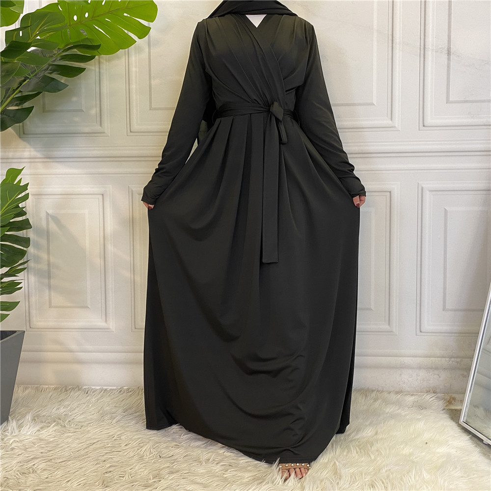 2022 The Middle East Hot Sale New Fashion Simple Women's Pure Color Muslim Dress