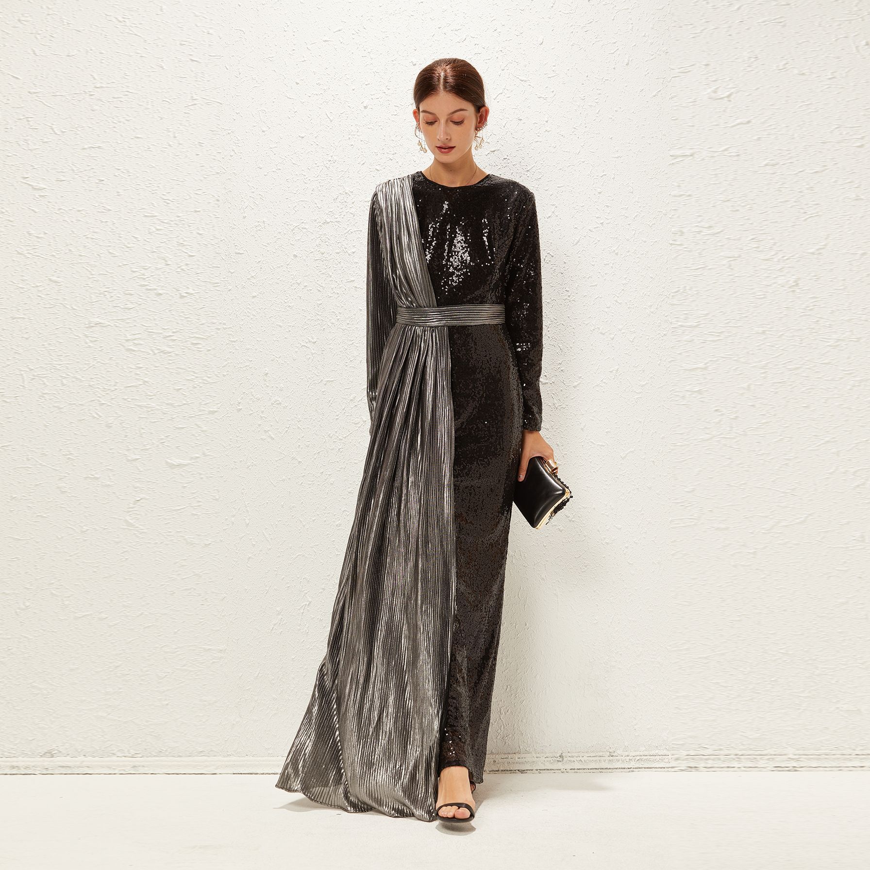 2022 Muslim Black Fashion Middle East Southeast Asia High Stretch Crystal Linen Muslim Sequined Dress