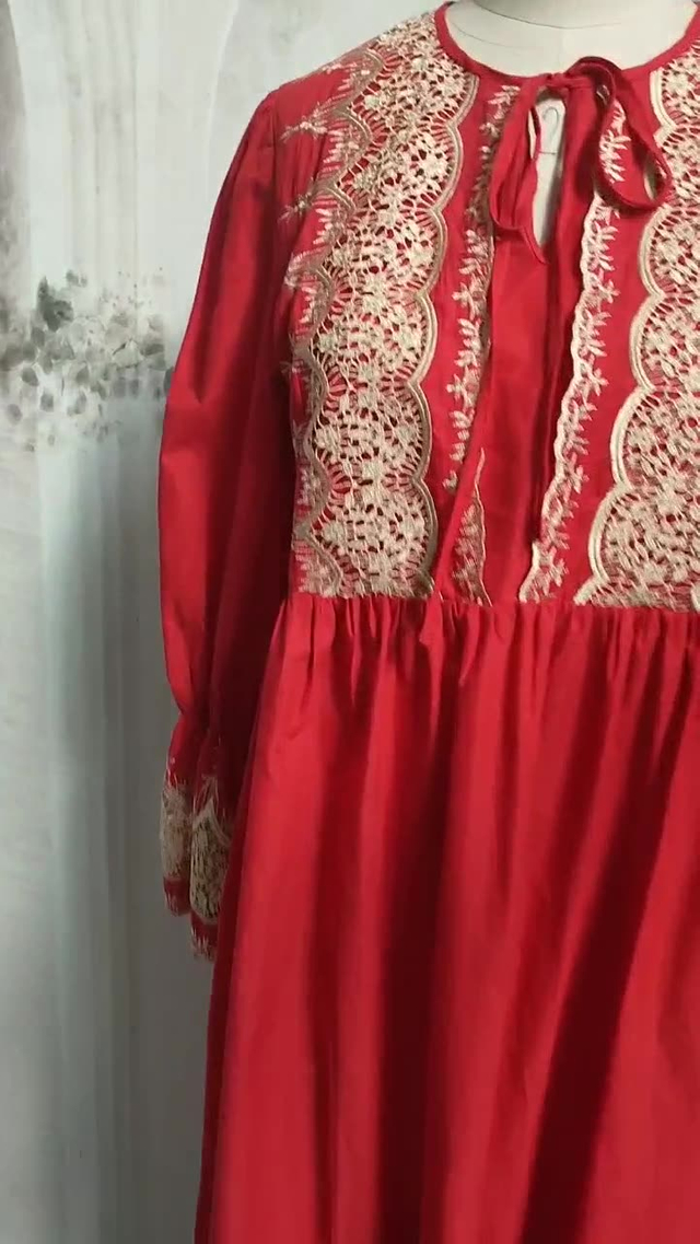 2022 Muslim Dubai Cotton Embroidered Single Layer Elegant Middle Eastern Muslim Women's Clothing