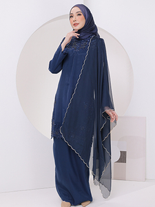 Haji Baju Kurung producer