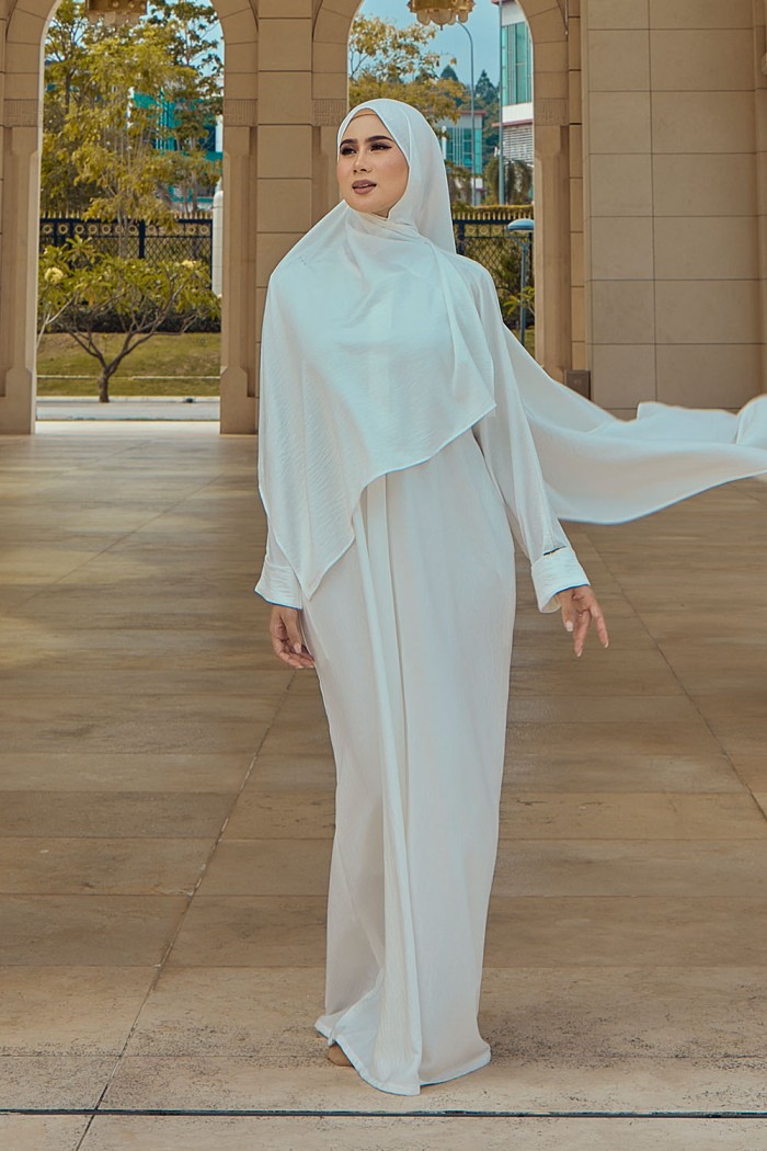 Abaya Aisyah - Off White (4)