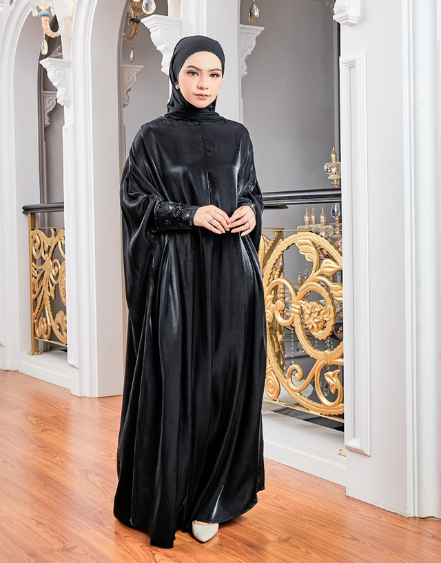 SIPO Premium Malaysia High Quality Wholesale Solid Color Kaftan With Exclusive Floral Beadswork Custom Muslim Dress Women Clothing