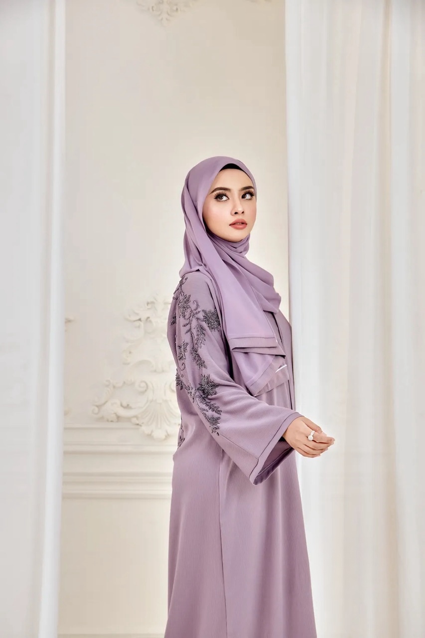 SIPO Front Open Buttoned Down Beautiful Abaya Maxi Muslin Clothing Long Sleeves Islamic Dress with Handmade Beads Abaya 