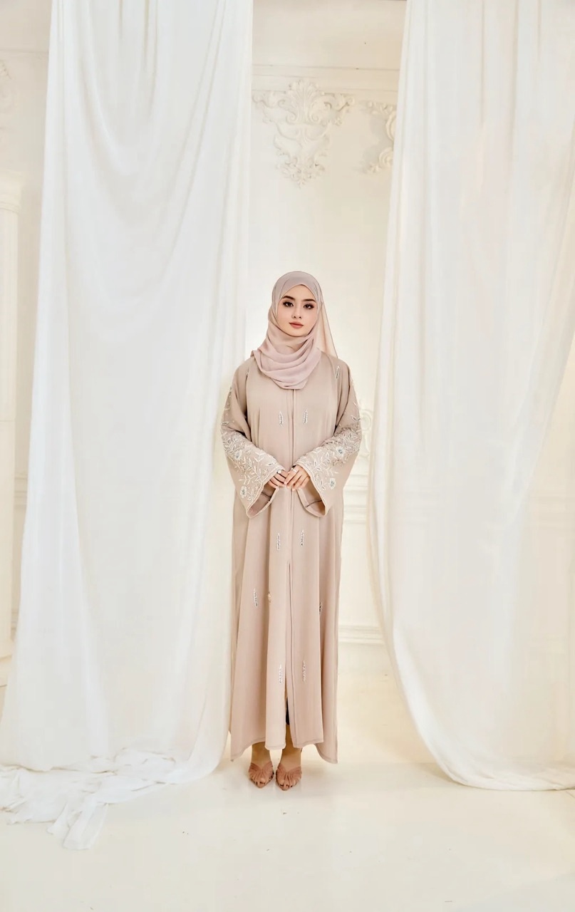 SIPO Ramadan OEM/ODM Embroidery Abayas Malaysia Champagne Floral Abaya Women's Dress Muslim Islamic Modest Wear 