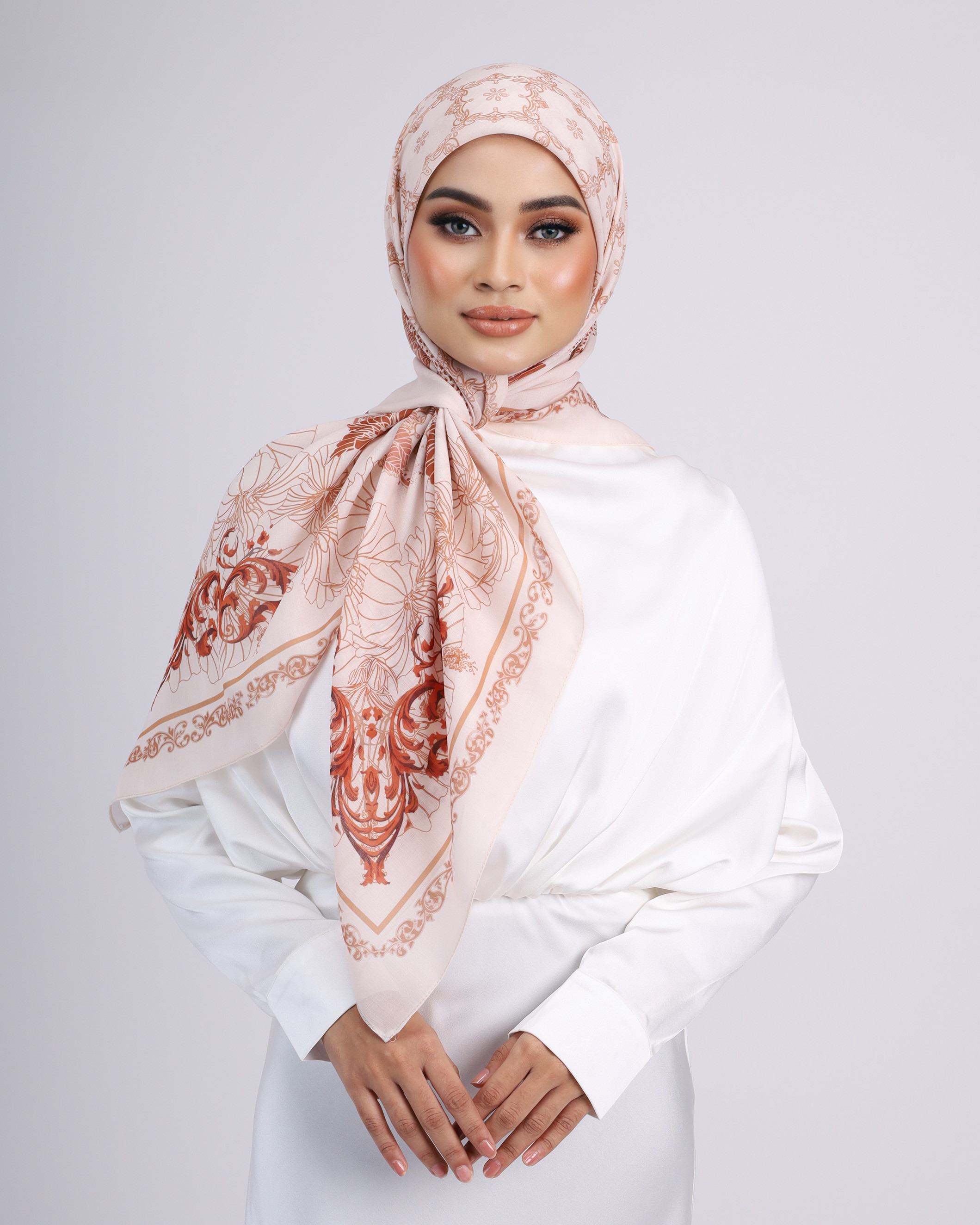SIPO Malaysia Wholesale Printed Cotton Silk Scarf Supplier Tudung Bawal Cotton Hijab Square Scarf
