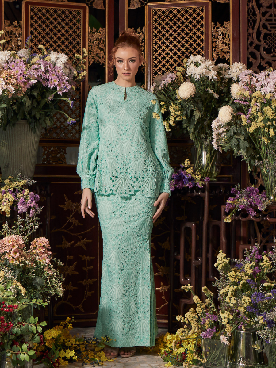 SIPO Wholesale High Quality Lace Elegent Women Dresse Malaysia Baju Kurung Lantern Sleeve Modest Fashion Wear Kurung Modern