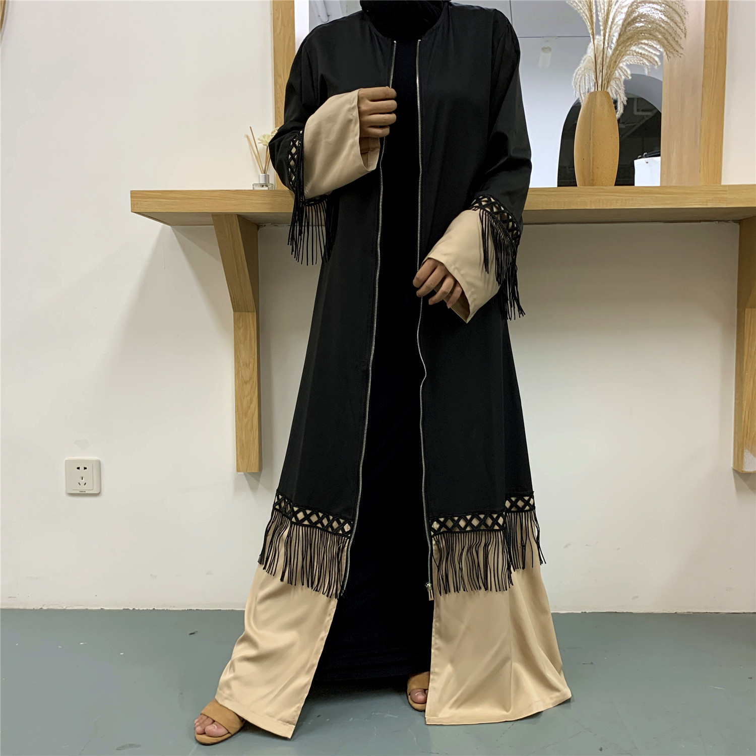 New Turkish Muslim Fashion Fringed Lace Stitching Dress Women's Zipper Cardigan Robe